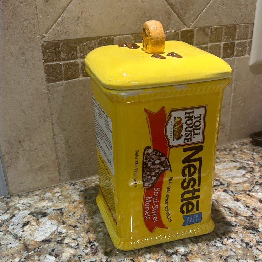 Nestle Toll House Recipe Cookie Jar - Picture 4 of 12